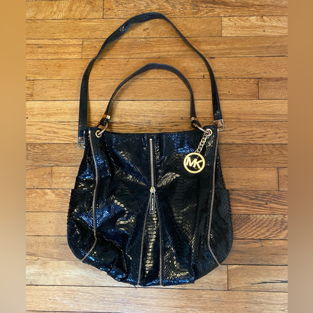 MICHAEL KORS Newman Python Style Crossbody Hobo in Black - Picture 3 of 9
